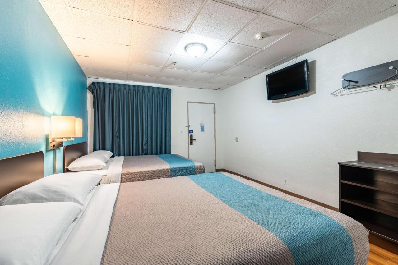 Motel 6-Elmsford, Ny - White Plains Екстер'єр фото