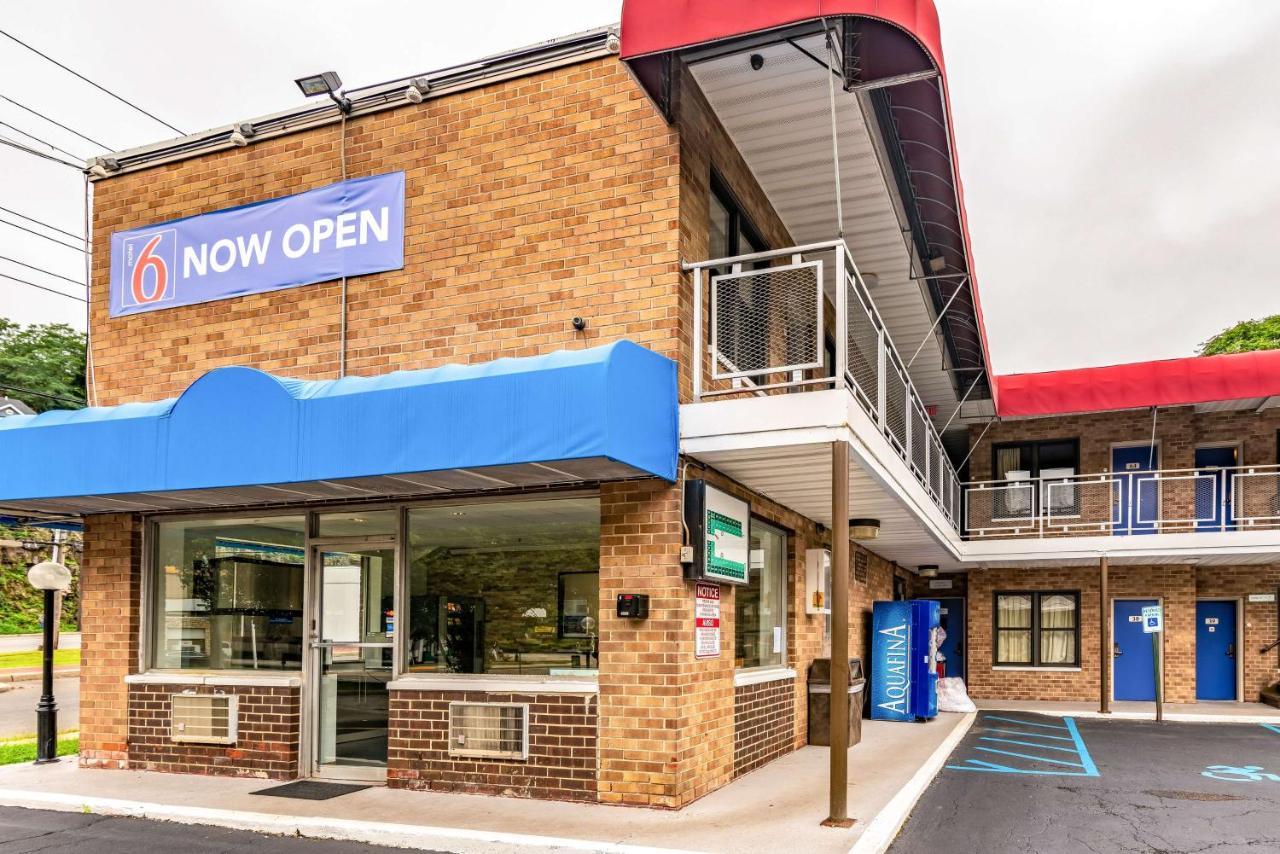 Motel 6-Elmsford, Ny - White Plains Екстер'єр фото