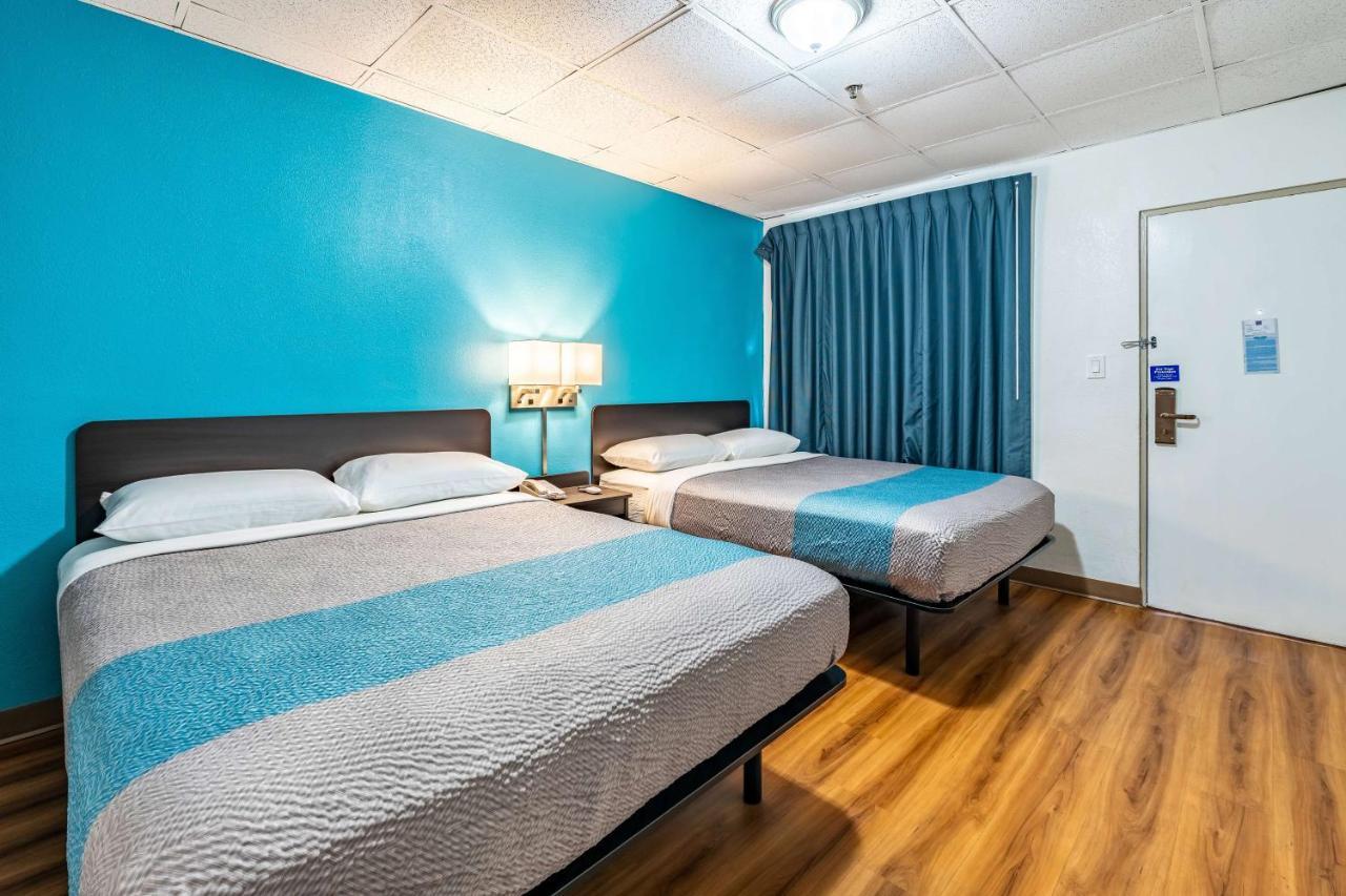 Motel 6-Elmsford, Ny - White Plains Екстер'єр фото