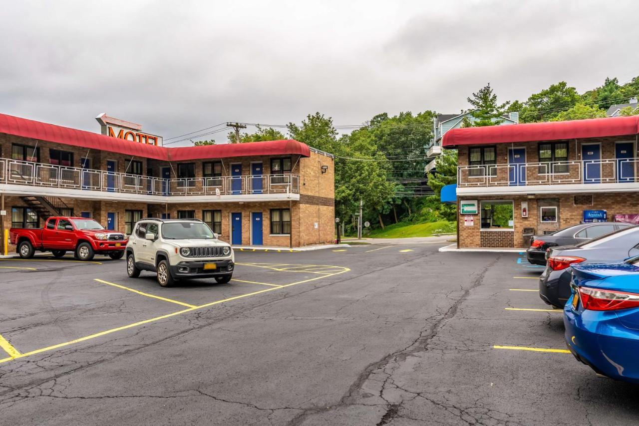 Motel 6-Elmsford, Ny - White Plains Екстер'єр фото